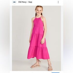 EUC like new girls youth size 14/16 vibrant pink Tiered Smocked Maxi Dress.